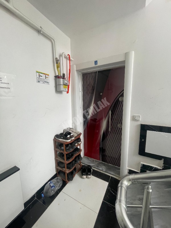 AFYON ÜÇOK EMLAKTAN EŞREFPAŞA MAH SATILIK 2+1 1 KAT LÜX SIFIR AYARINDA DAİRE