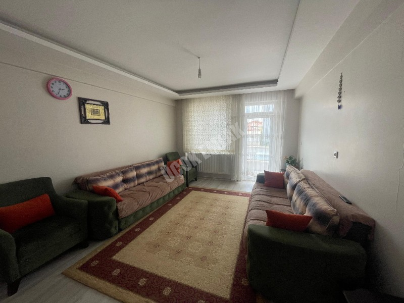 AFYON ÜÇOK EMLAKTAN EŞREFPAŞA MAH SATILIK 2+1 1 KAT LÜX SIFIR AYARINDA DAİRE