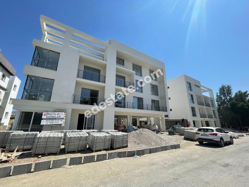 Lefkoşa Gönyeli Bölgesinde BAHÇELİ ZEMİN KAT SATILIK 2+1 SIFIR DAİRELER