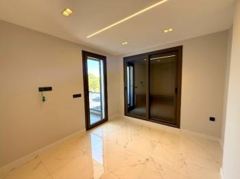 Didim Akbük'te Satılık Tam Müstakil Villa