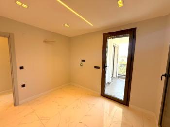 Didim Akbük'te Satılık Tam Müstakil Villa