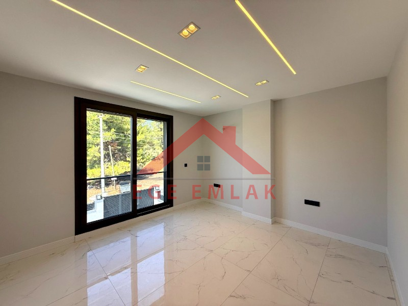 Didim Akbük'te Satılık Tam Müstakil Villa