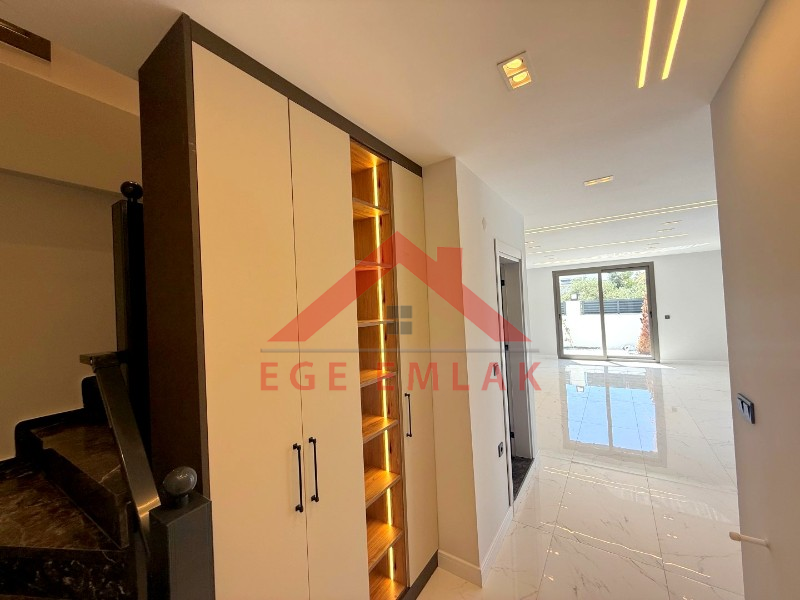 Didim Akbük'te Satılık Tam Müstakil Villa