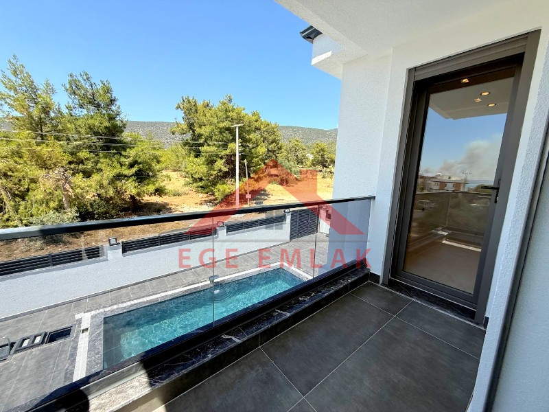 Didim Akbük'te Satılık Tam Müstakil Villa