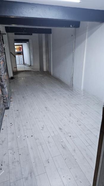 Eminönü Yeşildirek'te Kiralık Dükkan