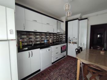 GÜVENAY – ÇORUM YUMURTA OKULU MEVKİ – EŞYALI KİRALIK 3+1 DAİRE