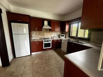 LEFKOŞA MARMARA BÖLGESİNDE KİRALIK 3+1 EŞYALI DAİRE 