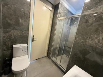 Girne Esentepe'de Yenilenmiş, Yatırıma Uygun Satılık  2+1 Daire        