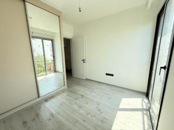 Girne Merkez, Doğanköy’de Satılık 3+1 İkiz Villa – Modern Tasarım, Sakin Konum 