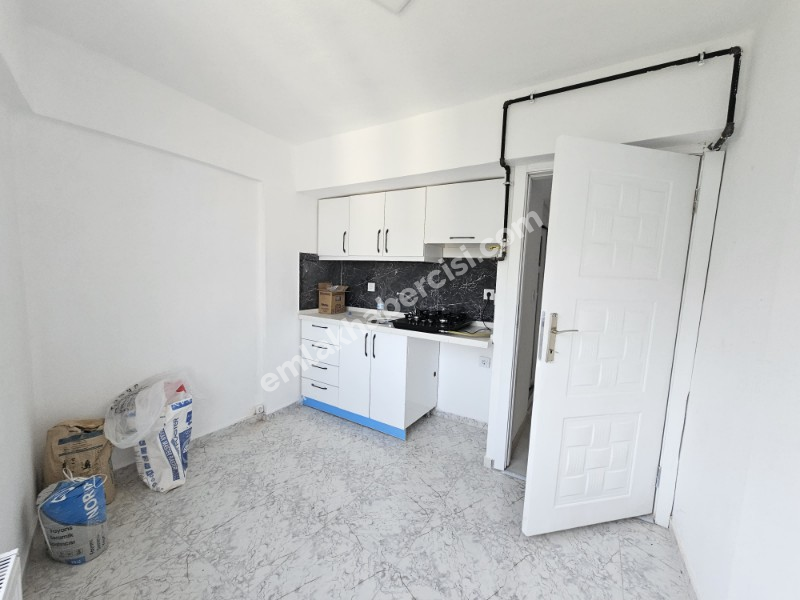 EMLAK HABERCİSİ 'NDEN MUDANYA HALİTPAŞA'DA DENİZ MANZARALI MASRAFSIZ 2+1 ARA KAT DAİRE