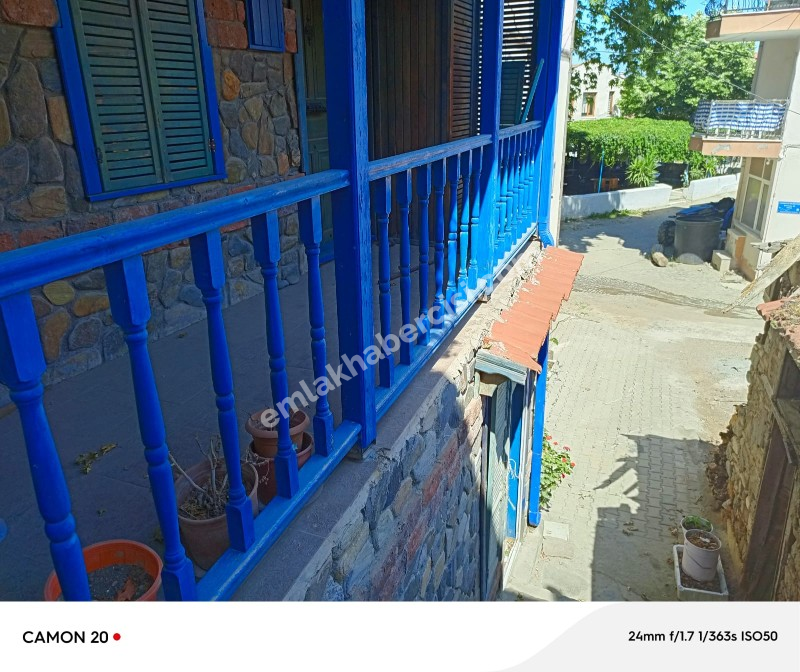 EMLAK HABERCİSİ 'NDEN MUDANYA KUMYAKA MERKEZDE SATILIK MÜSTAKİL TAPULU 3 KATLI BETONERMA OTEL BİNASI