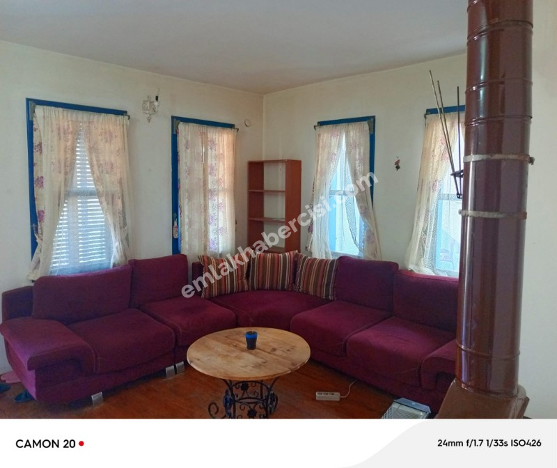 EMLAK HABERCİSİ 'NDEN MUDANYA KUMYAKA MERKEZDE SATILIK MÜSTAKİL TAPULU 3 KATLI BETONERMA OTEL BİNASI
