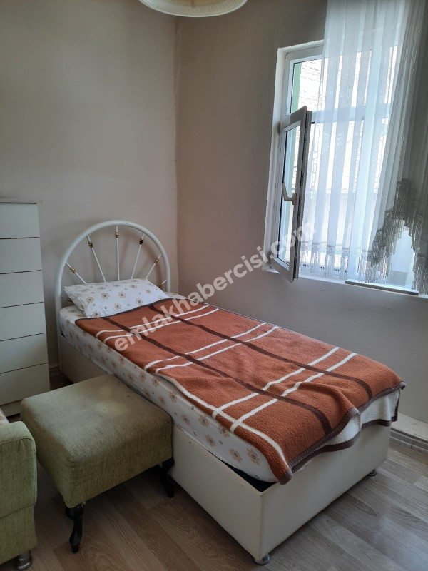 EMLAK HABERCİSİ' NDEN MUDANYA HALİTPAŞA, DENİZE 50 ADIM, TARİHİ GİRİT MAHALLESİ'NDE İKİ KATLI KAT MÜLKİYETLİ SATILIK MÜSTAKİL EV