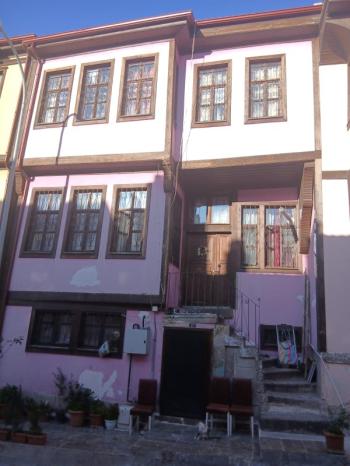 AFYON ÜÇOK EMLAKTAN AKMESCİT MAH SATILIK 7+3 3 KATLI DOĞALGAZLI KONAK