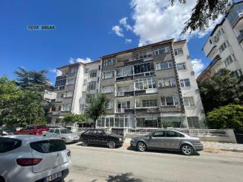AFYON ÜÇOK EMLAKTAN DERVİŞPAŞA MAH KİRALIK 2+1 TEMİZ DAİRE
