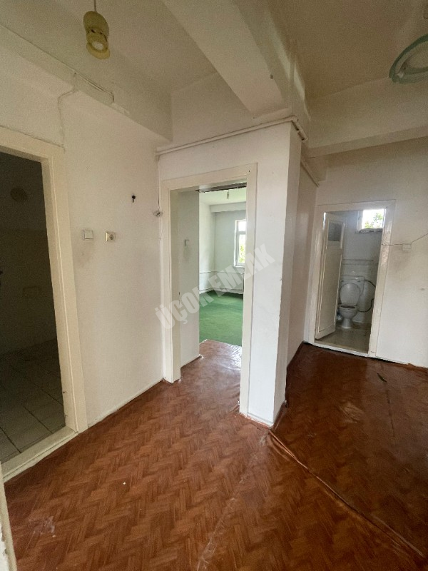 AFYON ÜÇOK EMLAKTAN DERVİŞPAŞA MAH KİRALIK 2+1 TEMİZ DAİRE