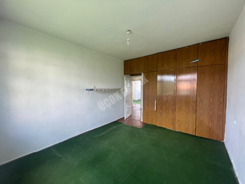 AFYON ÜÇOK EMLAKTAN DERVİŞPAŞA MAH KİRALIK 2+1 TEMİZ DAİRE
