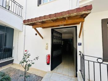 dıdım efelerde havuzlu sıtede satılık 3+1 eşyalı dubleks daire