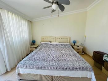 dıdım efelerde havuzlu sıtede satılık 3+1 eşyalı dubleks daire