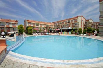 dıdımde yüzme havuzlu sıtede satılık 3+1 ara kat daire 