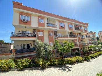 dıdımde yüzme havuzlu sıtede satılık 3+1 ara kat daire 