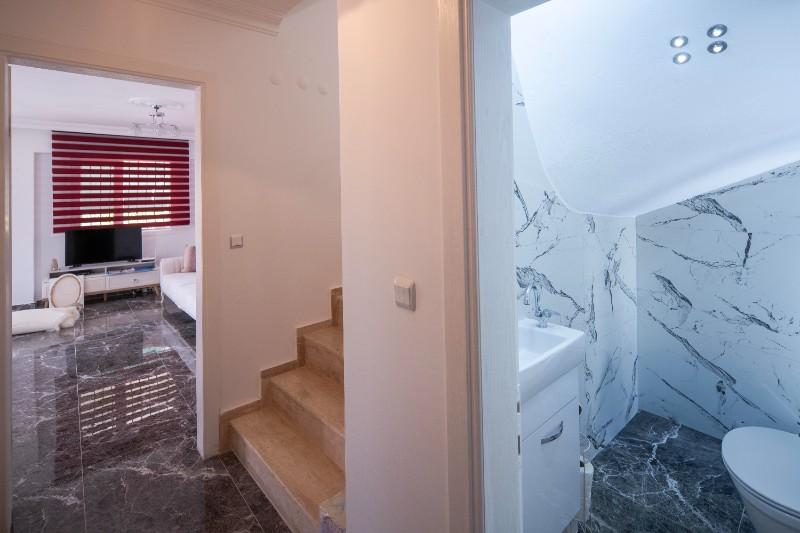 didim akbukte uslu sahiline yakın denız manzaralı 2+1 daire 