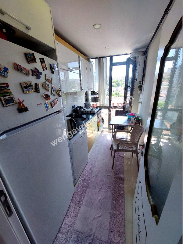 EYÜPSULTAN BUTİK SİTE'DE AÇIK-KAPALI OTOPARKLI SPOR SALONLU 2+1