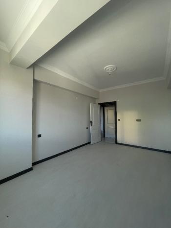 GÜVENAY – ÇORUM GÜLABİBEY MAHELLESİ KAPAKLI' DA SATILIK 3+1 DAİRE