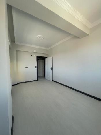 GÜVENAY – ÇORUM GÜLABİBEY MAHELLESİ KAPAKLI' DA SATILIK 3+1 DAİRE
