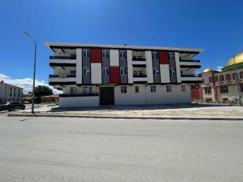 GÜVENAY – ÇORUM GÜLABİBEY MAHELLESİ KAPAKLI' DA SATILIK 3+1 DAİRE