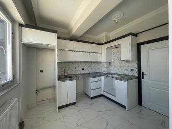 GÜVENAY – ÇORUM GÜLABİBEY MAHELLESİ KAPAKLI' DA SATILIK 3+1 DAİRE