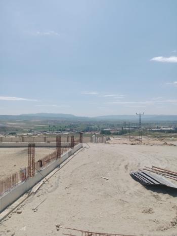 GÜVENAY – ÇORUM ORGANİZE SANAYİ BÖLGESİNDE KOOPERATİF HİSSELİ 200 M² SATILIK DÜKKAN