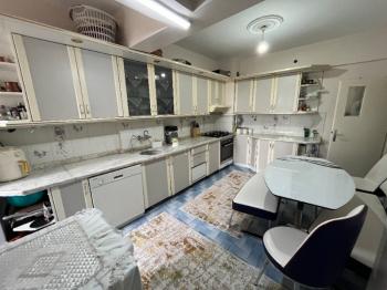 KAHVECİOĞLU EMLAK'DAN YENİŞEHİR SATILIK DAİRE