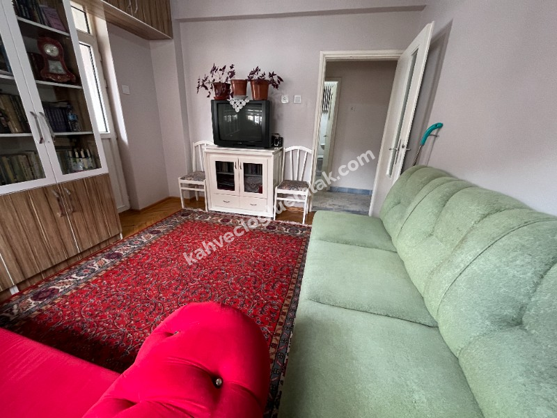KAHVECİOĞLU EMLAK'DAN YENİŞEHİR SATILIK DAİRE