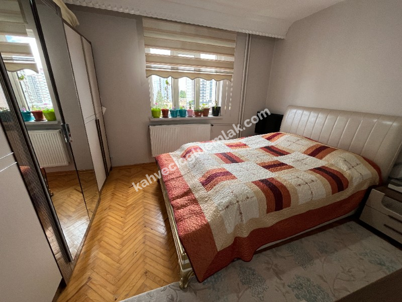 KAHVECİOĞLU EMLAK'DAN YENİŞEHİR SATILIK DAİRE