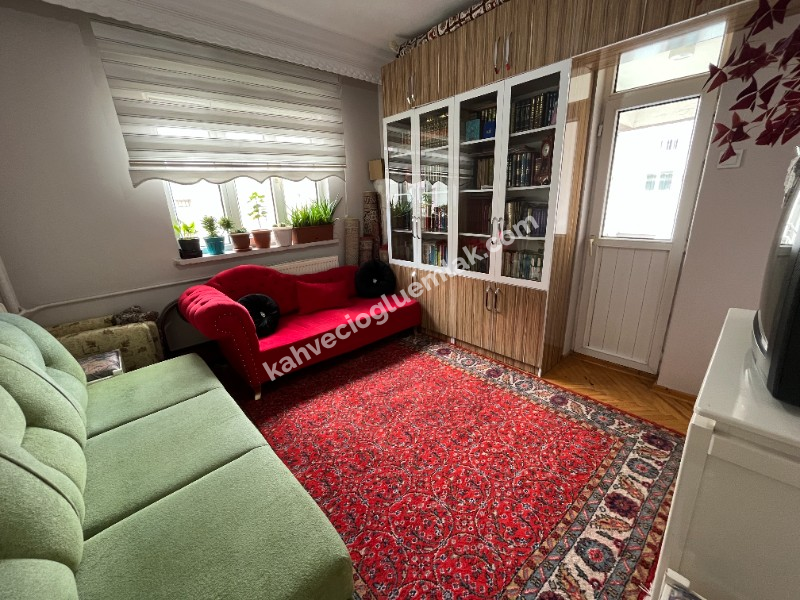 KAHVECİOĞLU EMLAK'DAN YENİŞEHİR SATILIK DAİRE