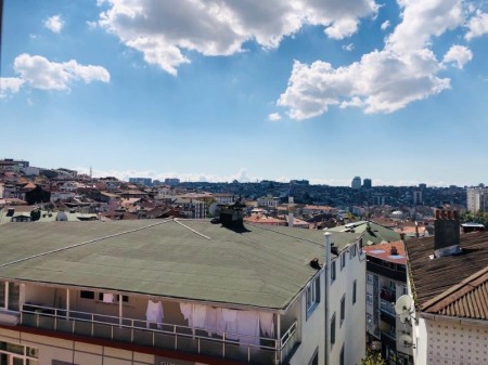 Yeşilpınar Girne Caddesine Yakın 2+1 & 4.Kat Masrafsız Satılık Daire