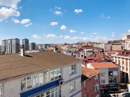 Yeşilpınar Girne Caddesine Yakın 2+1 & 4.Kat Masrafsız Satılık Daire