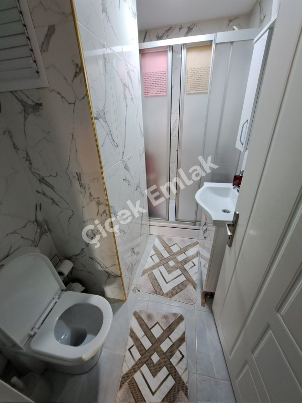 Yeşilpınar Girne Caddesine Yakın 2+1 & 4.Kat Masrafsız Satılık Daire