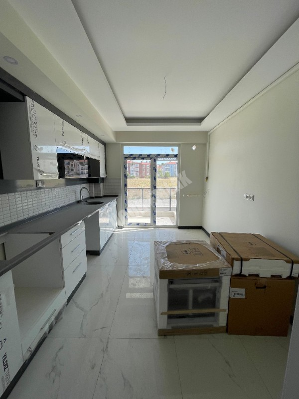 AFYON ÜÇOK EMLAKTAN KANLICA MAH SATILIK 3+1 SIFIR LÜX 1 KAT DAİRE