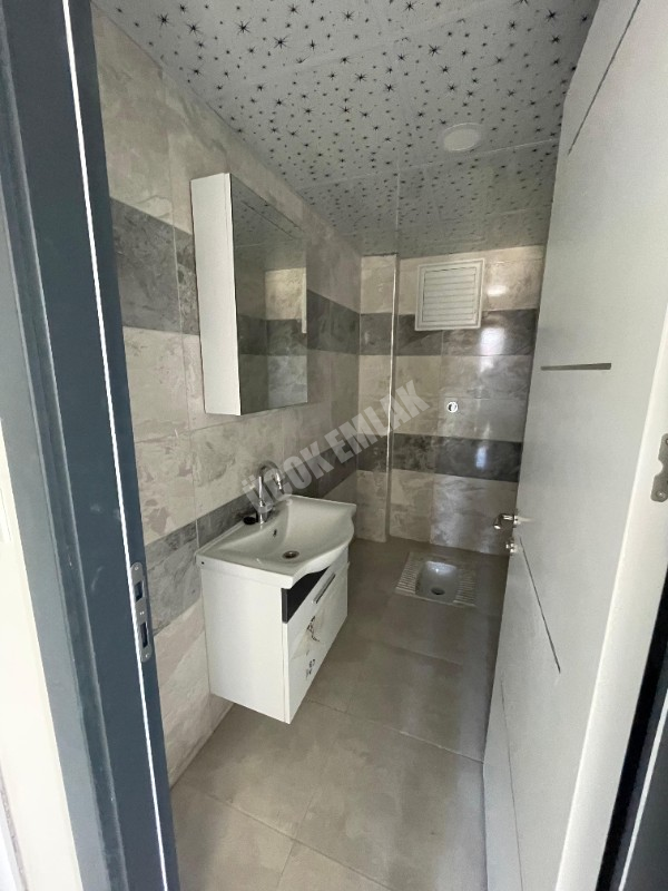 AFYON ÜÇOK EMLAKTAN KANLICA MAH SATILIK 3+1 SIFIR LÜX 1 KAT DAİRE