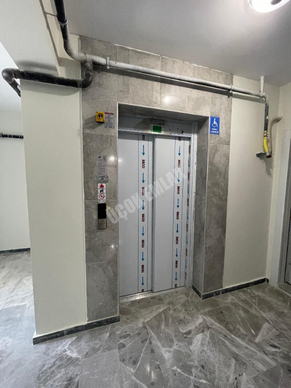 AFYON ÜÇOK EMLAKTAN KANLICA MAH SATILIK 3+1 SIFIR LÜX 1 KAT DAİRE
