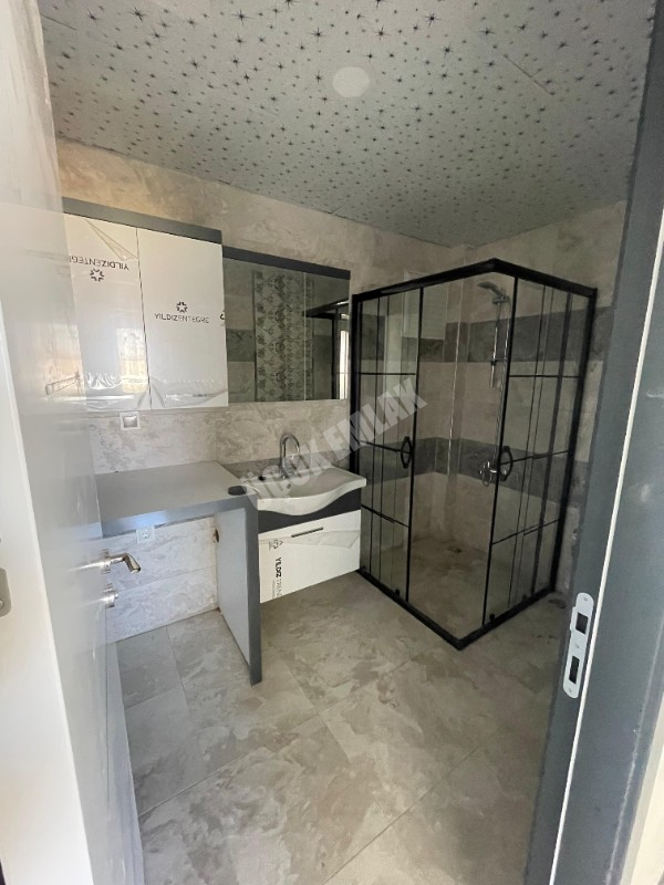 AFYON ÜÇOK EMLAKTAN KANLICA MAH SATILIK 3+1 SIFIR LÜX 1 KAT DAİRE