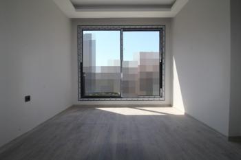 ASLAN'DAN MEZİTLİ MERKEZ MAH DE SİTE İÇİ HAVUZLU LÜKS 2+1