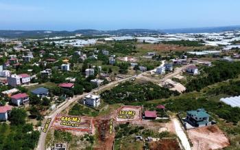 ASLAN'DAN ASLANLI DA MERKEZİ KONUMDA VİLLA İMARLI PARSELLER