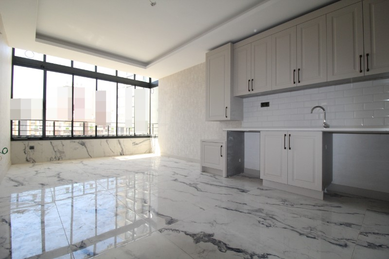 ASLAN'DAN MEZİTLİ MERKEZ MAH DE SİTE İÇİ HAVUZLU LÜKS 2+1