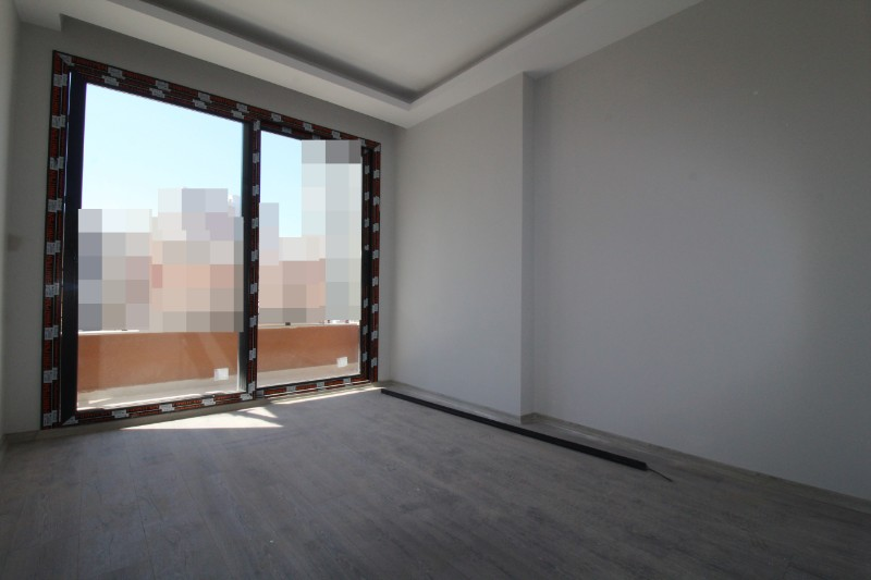 ASLAN'DAN MEZİTLİ MERKEZ MAH DE SİTE İÇİ HAVUZLU LÜKS 2+1