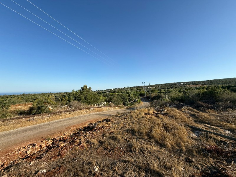 ASLAN'DAN BATI SANDAL DA DENİZ MANZARALI VİLLA İMARLI PARSELLER