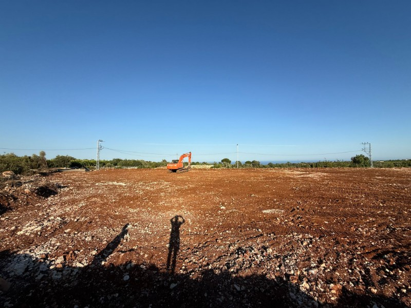 ASLAN'DAN BATI SANDAL DA DENİZ MANZARALI VİLLA İMARLI PARSELLER