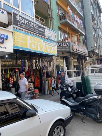 DijitalEmlak’tan Kent Meydanına yakın Uluyol Caddesinde Satılık 80 m2 Kıymetli Dükkan. 